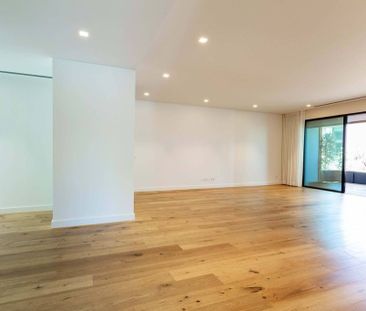 3 bedroom luxury Apartment for rent in Cascais e Estoril, Cascais, ... - Photo 4