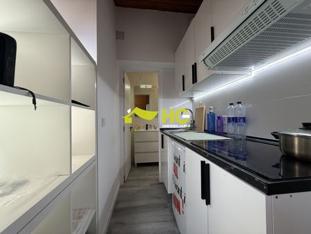 Alquiler Apartamento en Centro - Cortes, Madrid - Photo 5