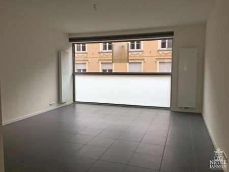 Instapklaar appartement met 2 slaapkamers in het centrum van Bree - Foto 2