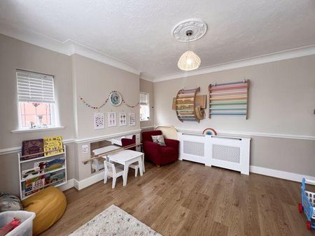 3 bedroom property to rent - Photo 5