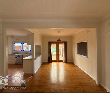 Charming 3-Bedroom Family Home - Photo 1