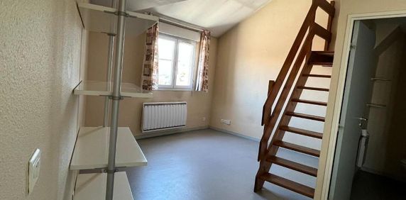 Location Appartement 2 pièces 38m² AUBIERE 63170 - Photo 2