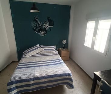 Calle San Hermenegildo, Sevilla, Andalusia 41003 - Photo 2