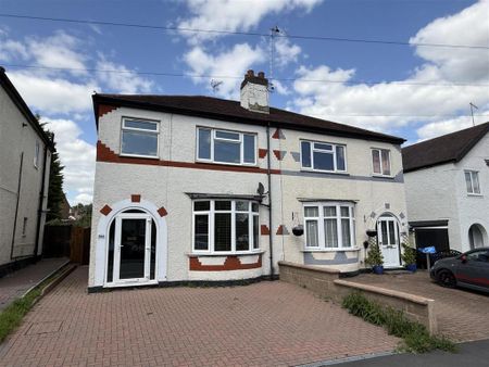 3 bedroom semi-detached house to rent - Photo 3