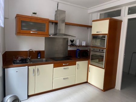 Location Appartement 1 pièce 24m² - Photo 3