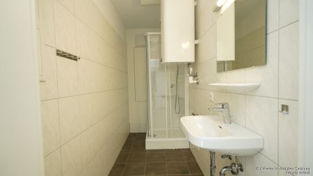 Helle Wohnung in Seekirchen, Balkon, Parkplatz - Photo 5