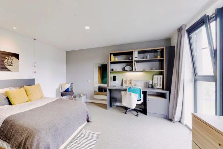 Superior EnSuite - Photo 2