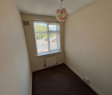 3 Bed Terraced House, Poitiers Road, CV3 - Photo 5