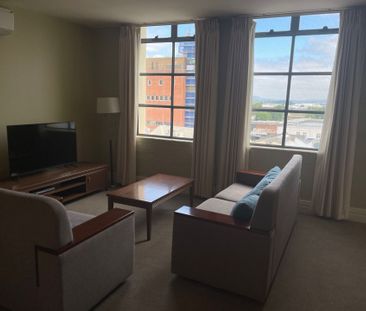 Live here and enjoy easy access to the CBD! - Photo 1