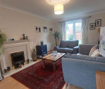 Monck Drive, Nantwich, CW5 - Photo 1