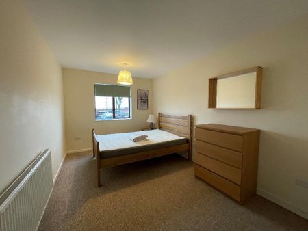 2 Bedroom Apartment To Rent - Photo 2