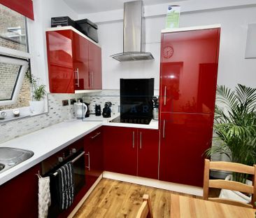 4 bedroom detached bungalow to rent - Photo 3