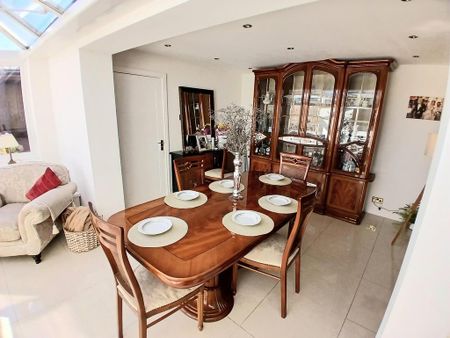 4 bedroom house to rent - Photo 4