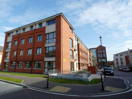 Flat to rent on - Photo 5