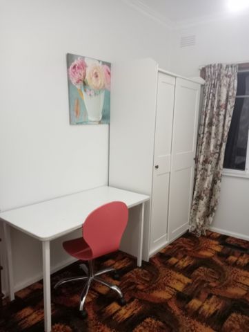 Sunshine West - Photo 3