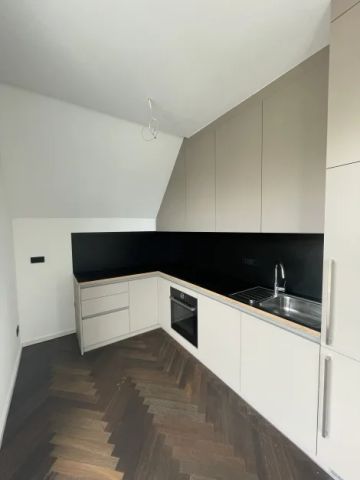 Tolle DG-Maisonette-Wohnung in sanierter herrschaftlicher Stadtvilla - Foto 4