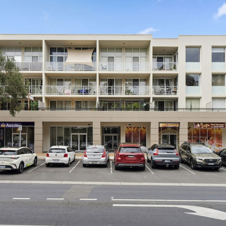 Your lifestyle upgrade in the heart of the Inner North - Photo 1