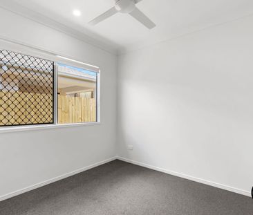 Modern Family Home in Sought-After South MacLean - Photo 6