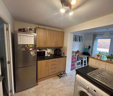 Berenger Close, Old Town, SN3 - Photo 6