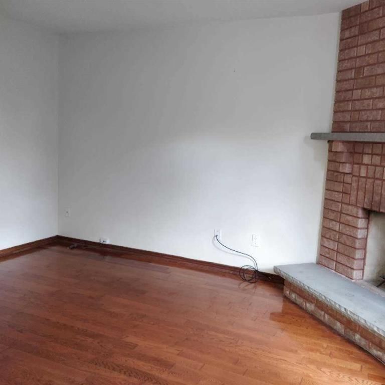 For Lease - 47 Newmill Crescent Unit# Main, Richmond Hill, Ontario - Photo 1