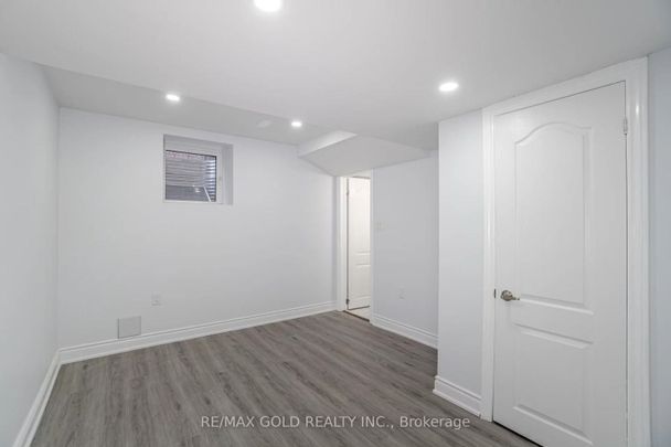 For Lease - 107 Banbridge Crescent, Brampton, Ontario - Photo 1