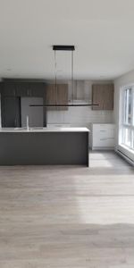 Condo à Louer - Beauharnois. - Photo 3