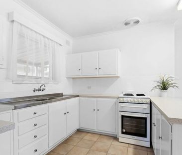 Corner block in a convenient location! - Photo 2