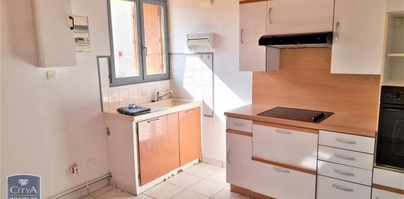 Location Maison 63m² TOURNUS 71700 - Photo 2
