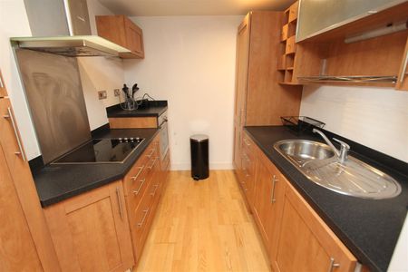 Mcclintock House, Leeds City Centre, LS10 1LP - Photo 4