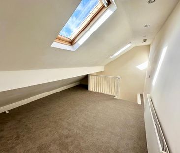 3 bedroom apartment to rent - Photo 3