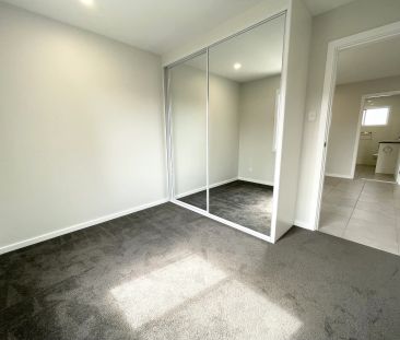 Modern 3-Bedroom Granny Flat in Prime Location! - Photo 2