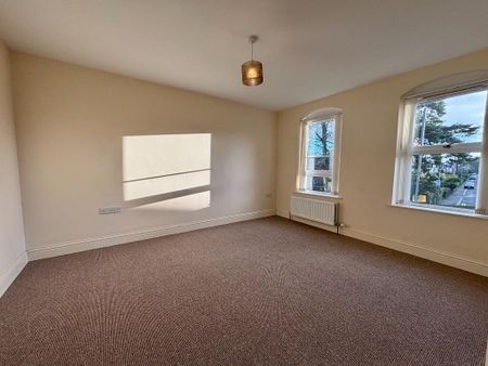 26b Parkmount Road, Belfast, BT15 4EQ - Photo 4