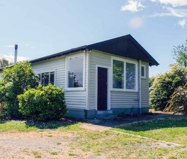 PRIVATE & COMFORTABLE - Photo 5