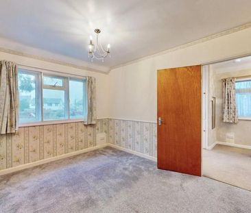 3 bedroom semi-detached house to rent - Photo 6