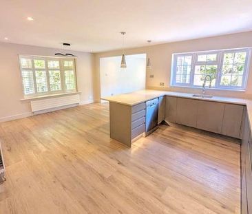 Horsell, Surrey, GU21 - Photo 3