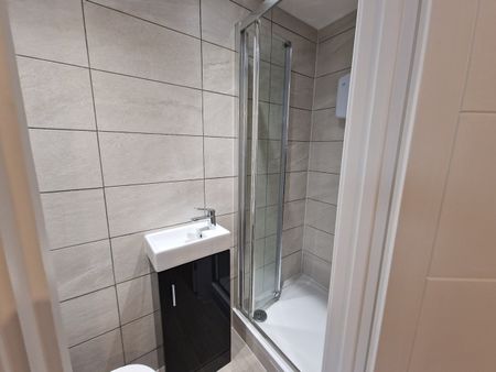 Studio Flat, Elms Avenue, NW4 - Photo 5