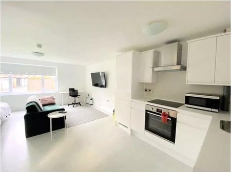 1 bedroom apartment to rent - Photo 2