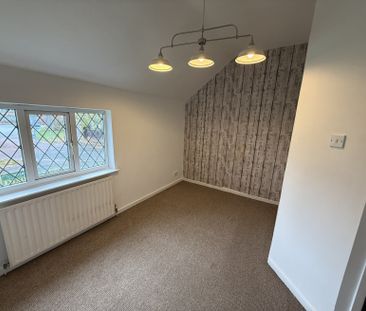 2 bedroom terraced house to rent - Photo 4