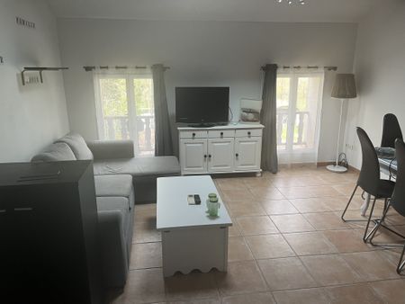 Location Appartement 2 pièces 53m² ROUSSET 13790 - Photo 3