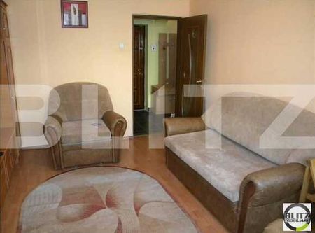 2 camere de inchiriat, 43 mp , cu loc de parcare, bloc izolat termic - Photo 4