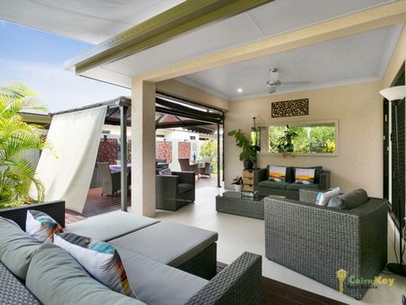 Perfect Location & 5KW SOLAR!!! - Photo 5