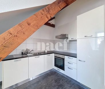 Appartement charmant de 2.5 pces aux combles - Photo 1