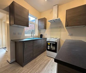 2 bedroom terraced house to rent - Photo 6