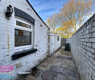 2 bedroom terraced house to rent - Photo 2