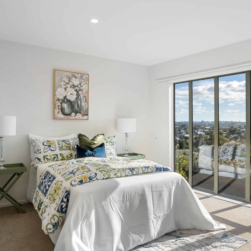 Elevated, North-Facing Home with Stunning Views - Photo 1