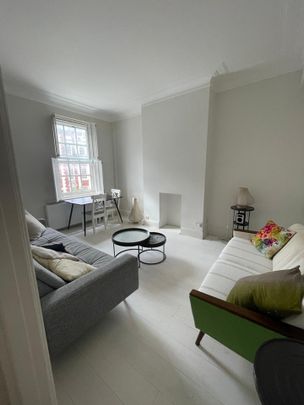 1 Bed Flat, Basildon Court, W1G - Photo 1