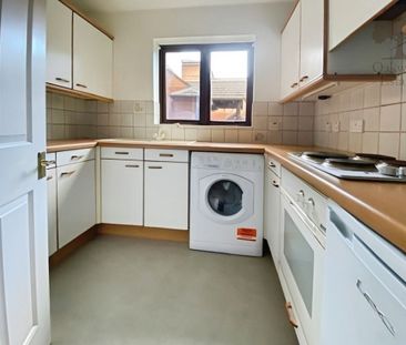 2 bed flat to rent in Ludlow Road, Maidenhead, SL6 - Photo 3
