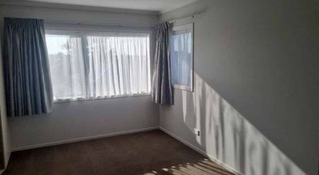 Rototuna 3 Bedroom - Photo 5