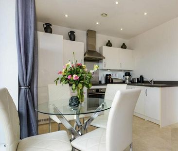 2 bedroom apartment to rent - Photo 6
