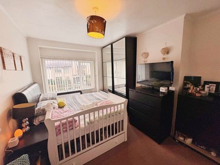 Dunraven Road, CARDIFF - Photo 4